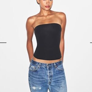 SKIMS tube top fits everyone size M